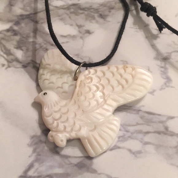 SOLD Handmade Shell Carved Dove Necklace - Picture 2 of 4